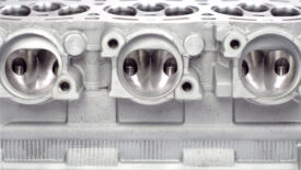Elaborazione CNC testa Yamaha R1 (1998)